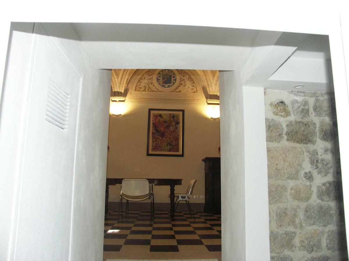 Real Taste Of Siena Apartment Luaran gambar